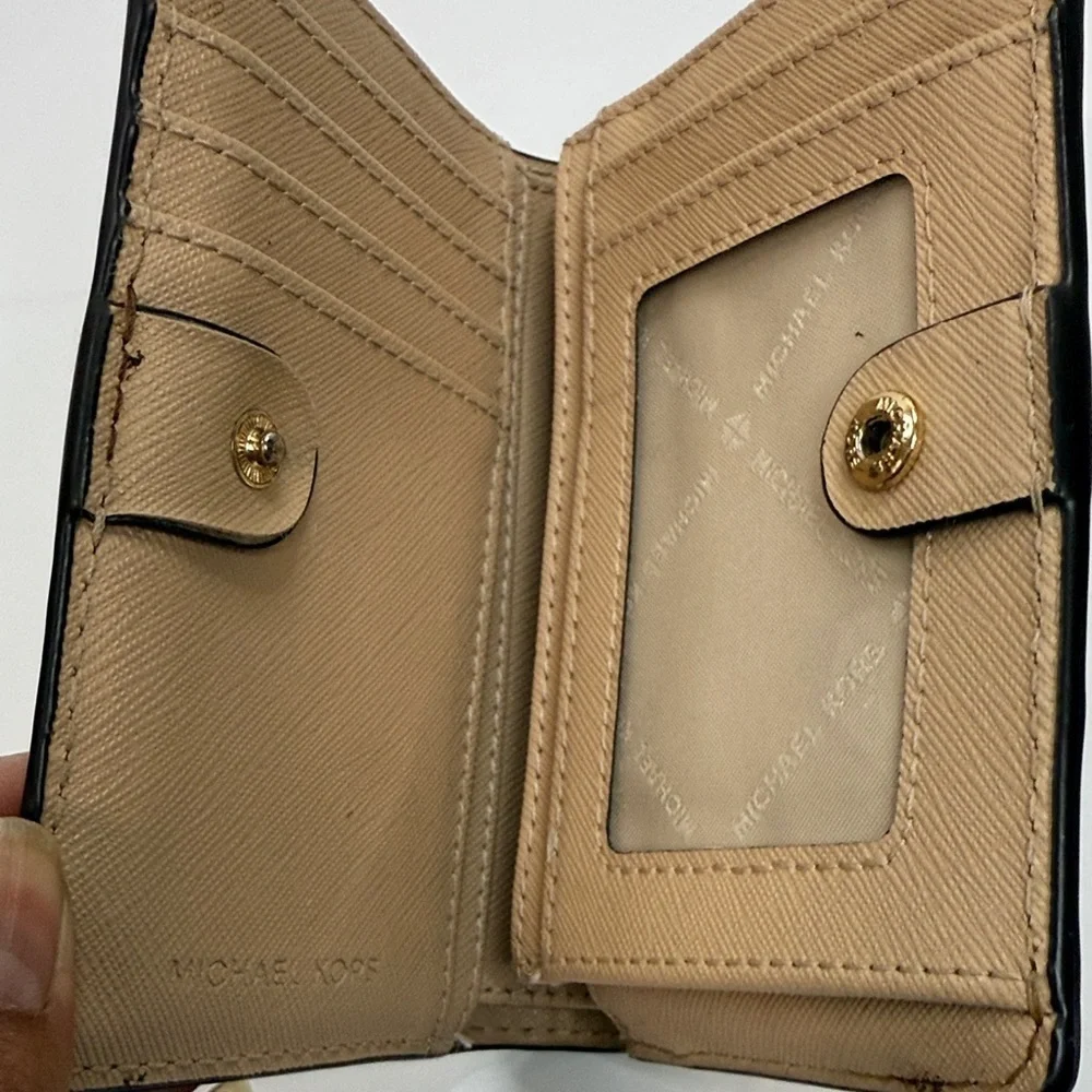 Michael Kors Beige Card Holder